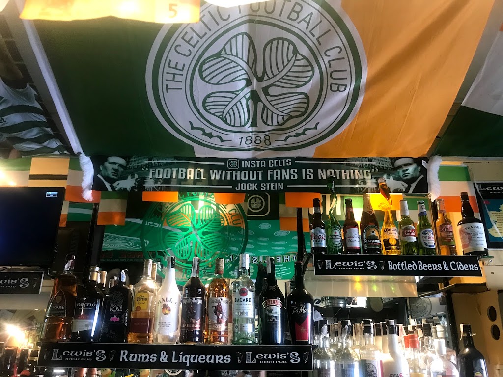 Richie's Bar — Ambiente