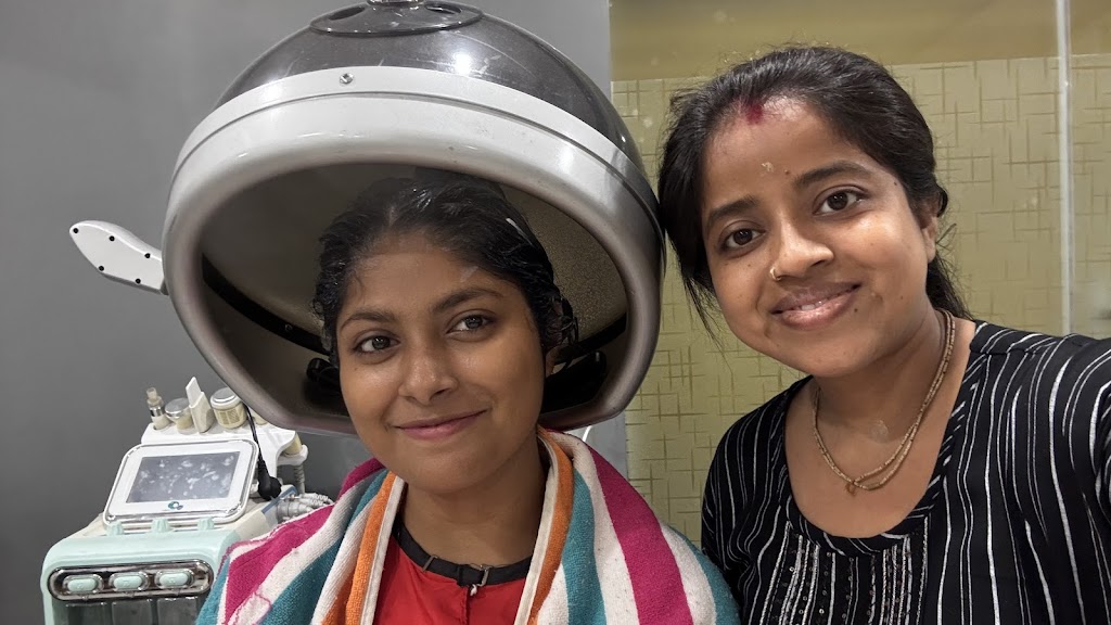 Tanusree Makeover Beauty Salon Academy