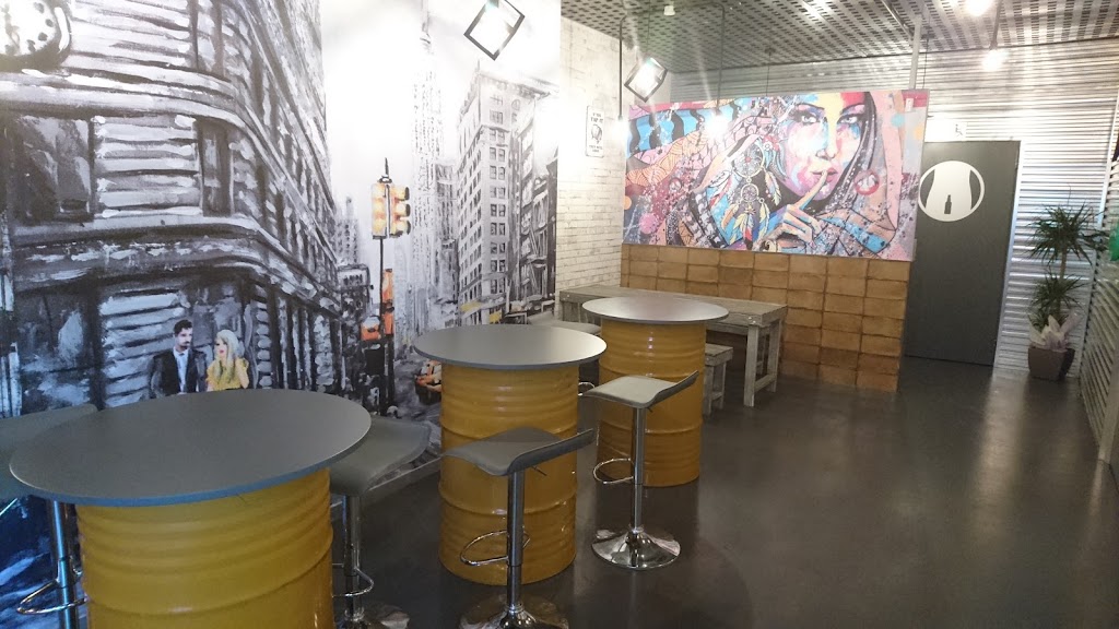 Cafeteria Street Food