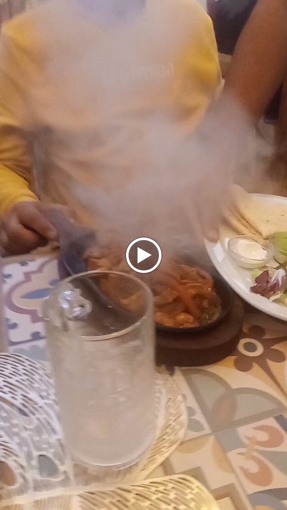 Restaurante Fresco — Videos
