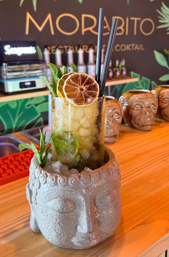 Morabito Restaurant & Coktail Salou — Comida y bebida