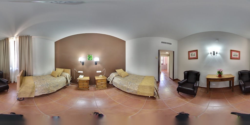 Sanitas Residencia de Mayores Marqueses de Linares — Habitaciones
