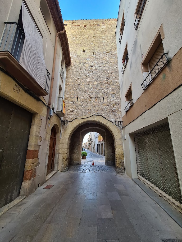 Puerta de San Antonio Recinto amurallado)''