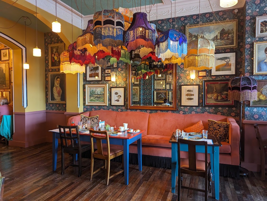 Alturo Lounge in Malvern