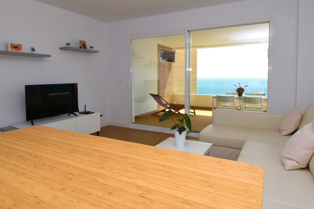 APARTMENT BY THE SEA CALACEITE