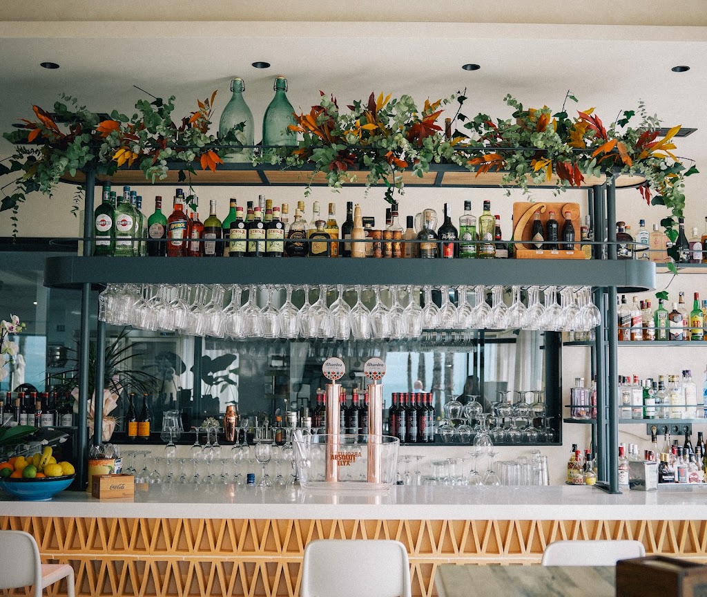 Meson Gala — Ambiente