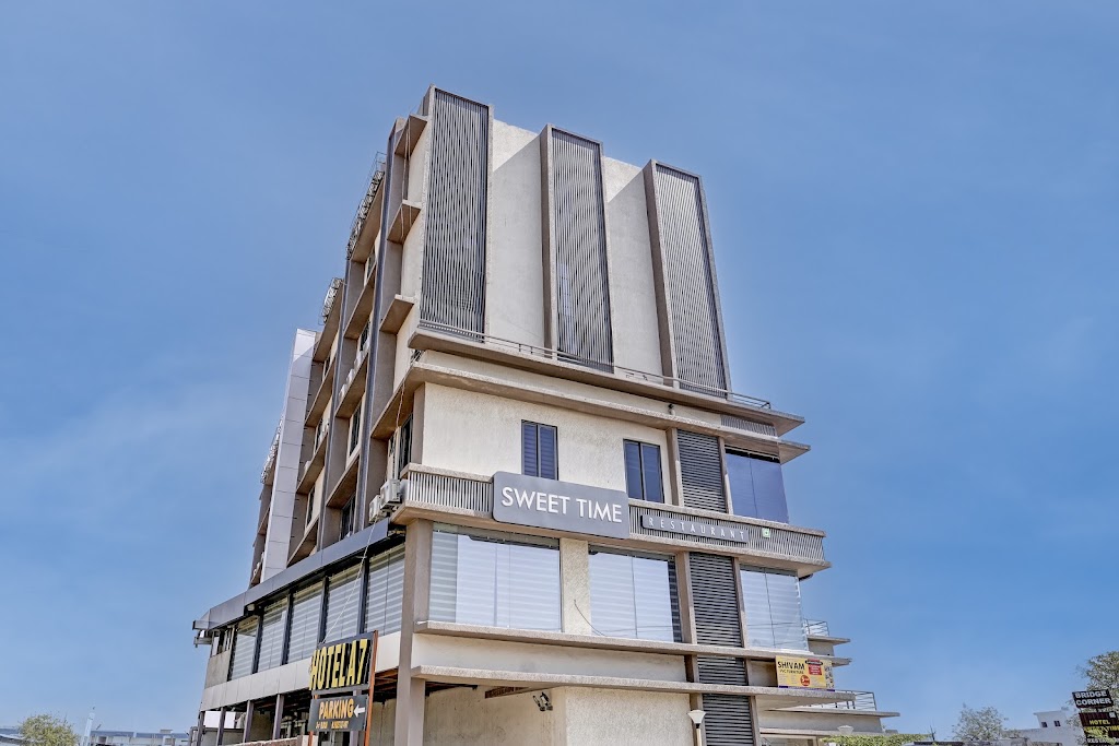 Hotel A Seven