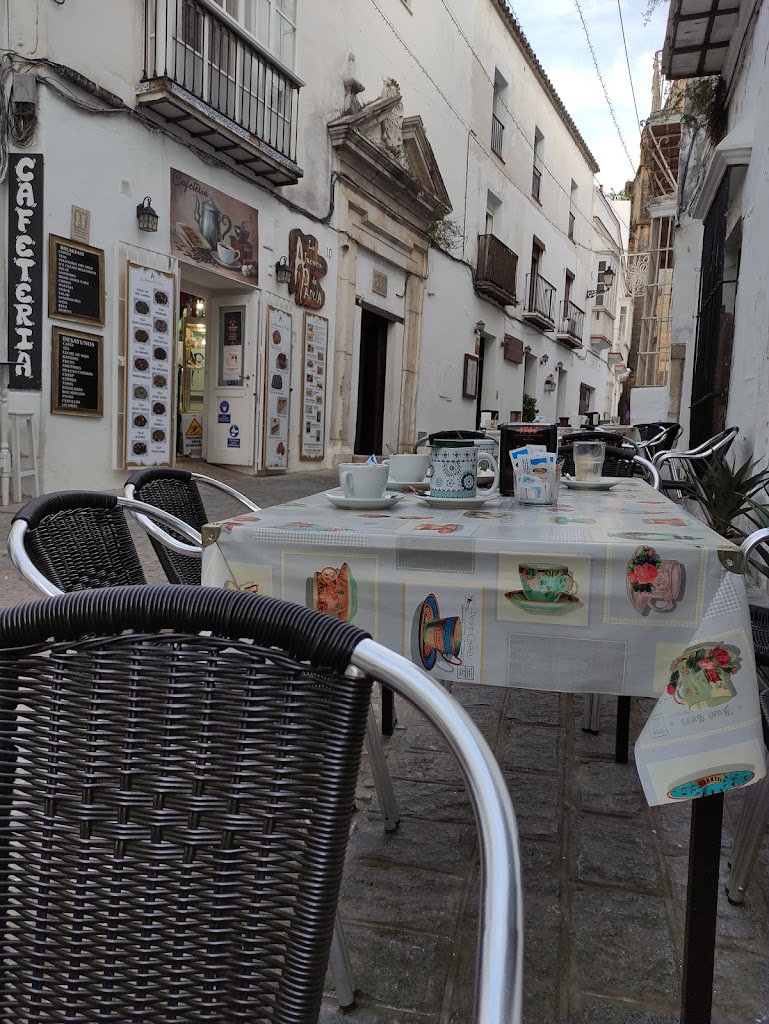 La Alacena de Padua | Cafeteria de dulces caseros, desayunos y meriendas en Arcos de la Frontera — Ambiente
