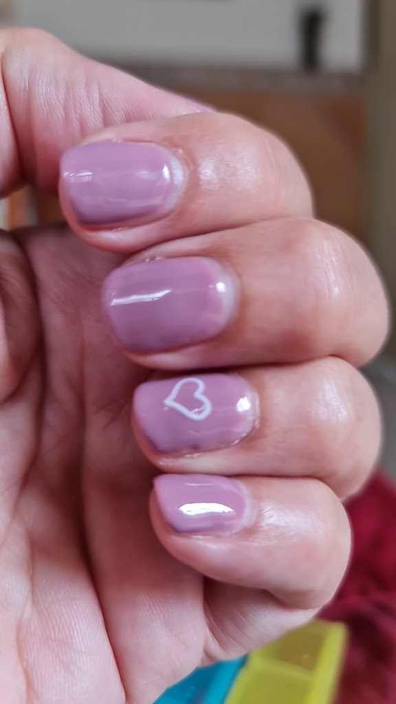 Natura Belleza y Barberia — Manicura