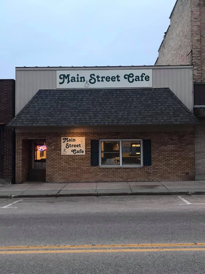  Main Street Cafe, Freddy & Wendy's