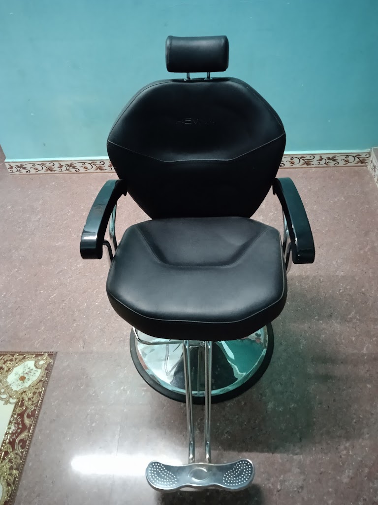 Dd Beauty Parlour For Ladies And Kids