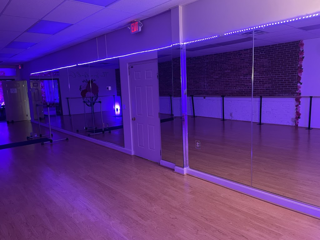  The Soulful Co. Barre & Dance Fitness