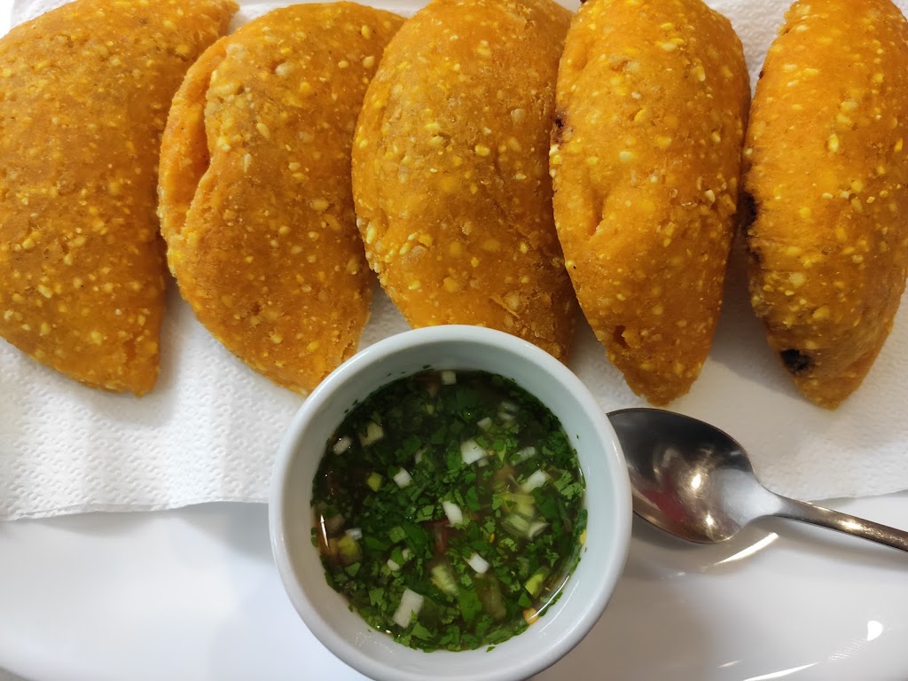 BAR CAFETERIA DONDE YANI — Comida y bebida