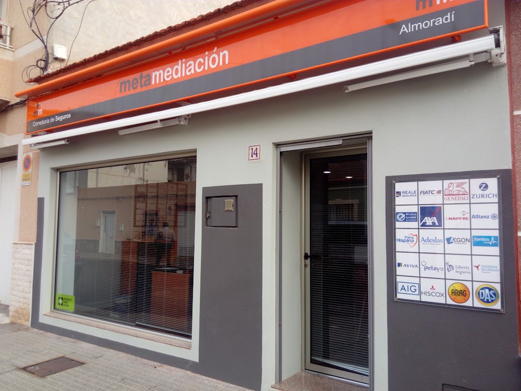 Metamediacion Almoradi — Exterior