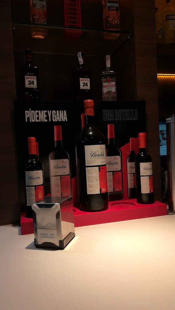 Bar Isla de Izaro Basauri