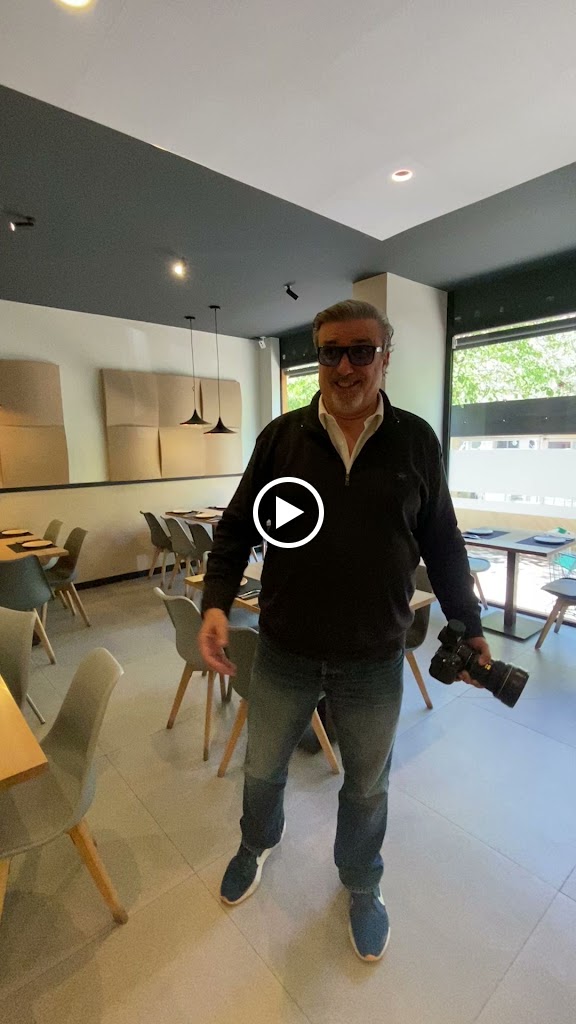 Restaurante La Versilia — Videos
