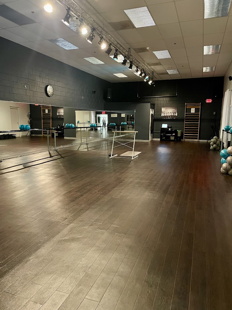  Secret Physique Studios