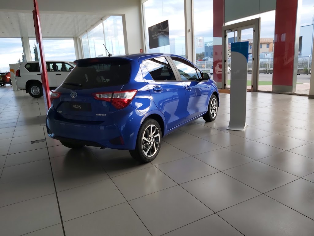 Concesionario Oficial TOYOTA - Japoauto — Interior