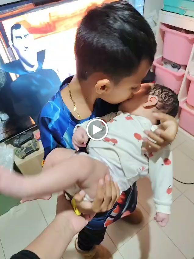 Clinica AD, medicina estetica. — Videos