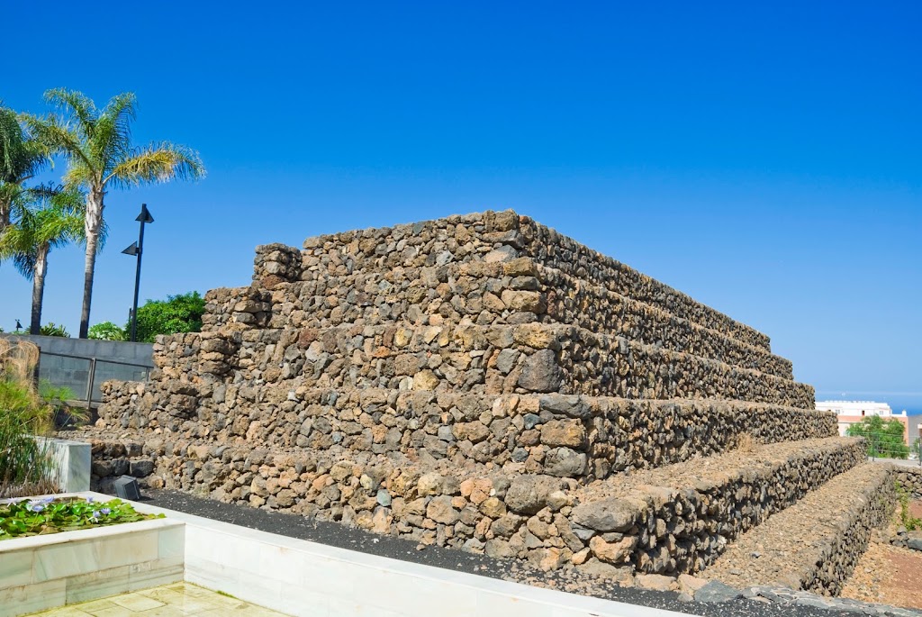 Piramides de Guimar — Del propietario