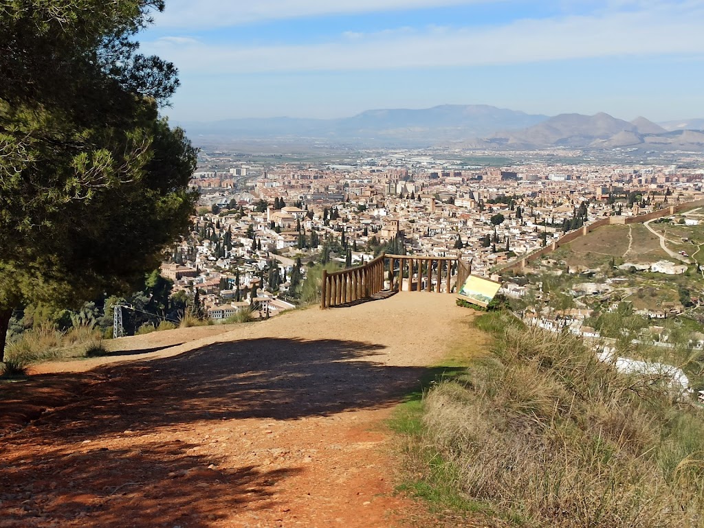 Acequia Real de la Alhambra