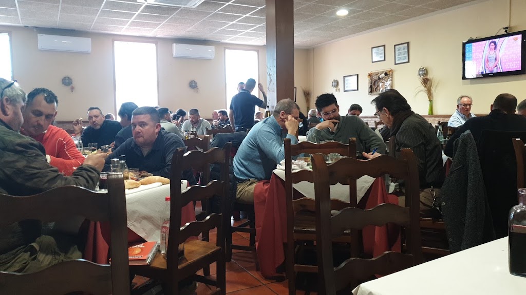 Restaurante El Yantar Leones — Ambiente