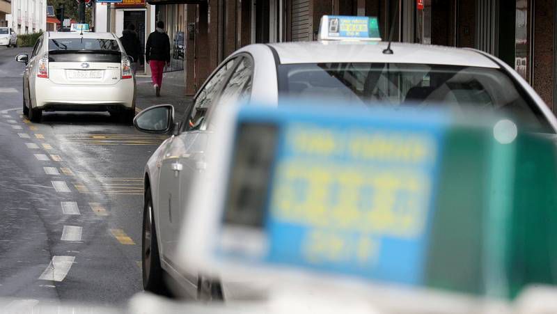 Autotaxi Naron