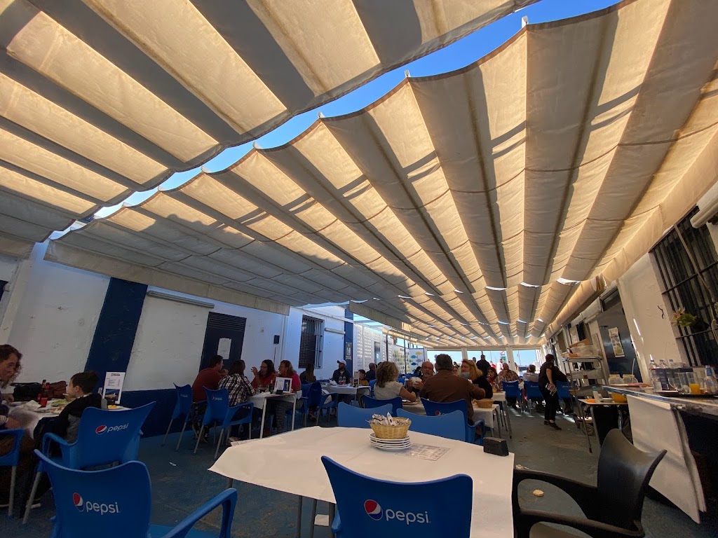 Bar Club Nautico Sancti Petri (Restaurante Cirilo) — Ambiente