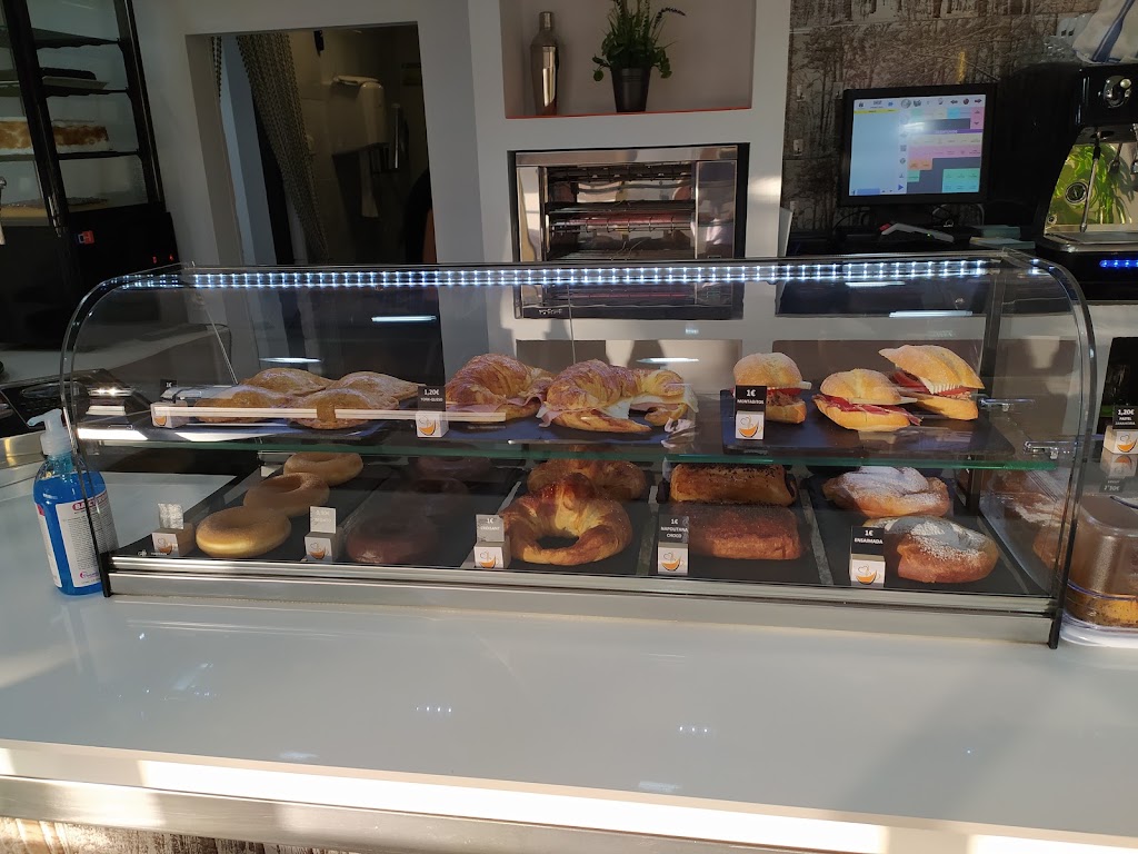 La Tostadica cafeteria — Ambiente