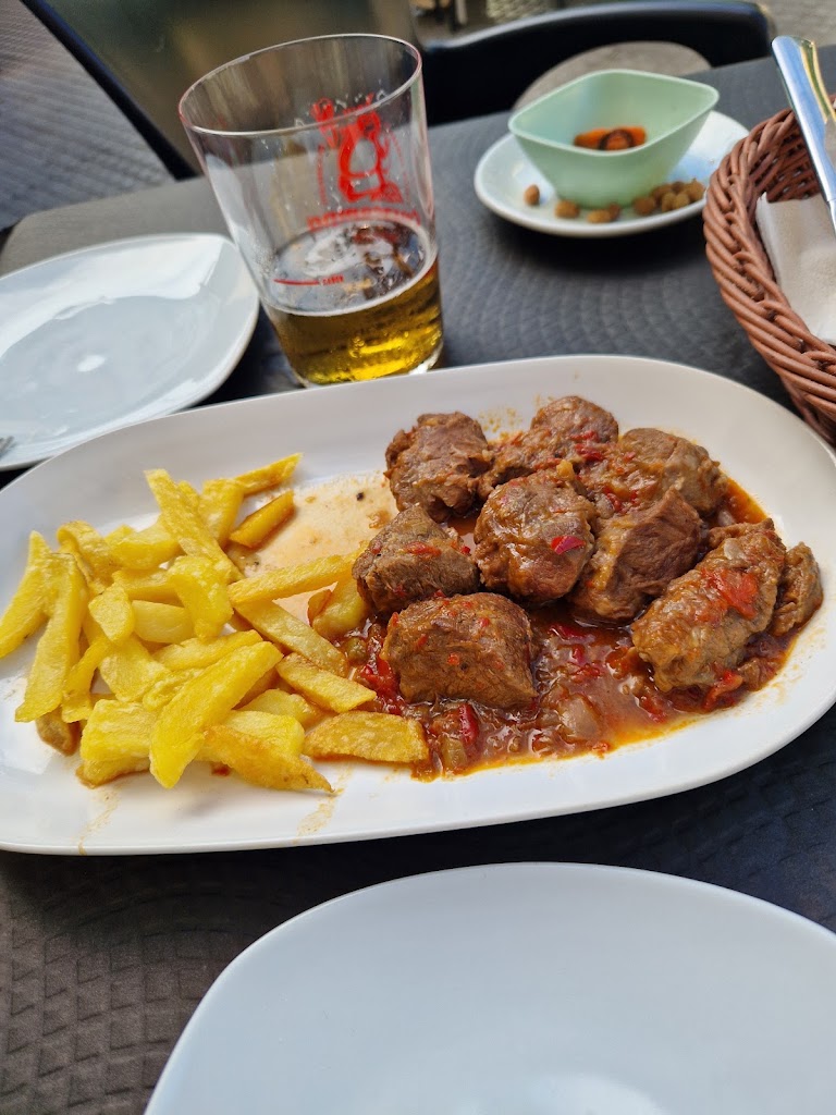 Ole tu-cafe-bar-tapas — Papas fritas