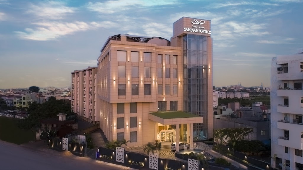 Hotel Singhania Sarovar Portico Raipur