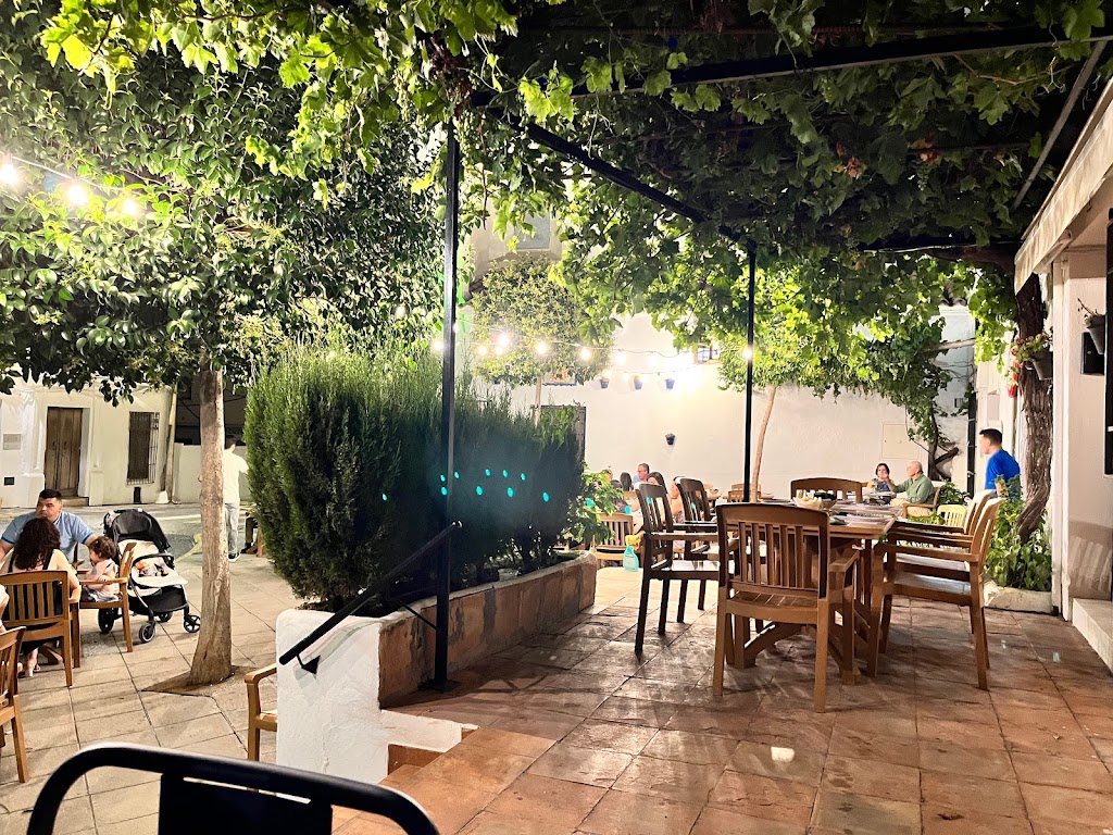La Jamoteca De Morales — Ambiente