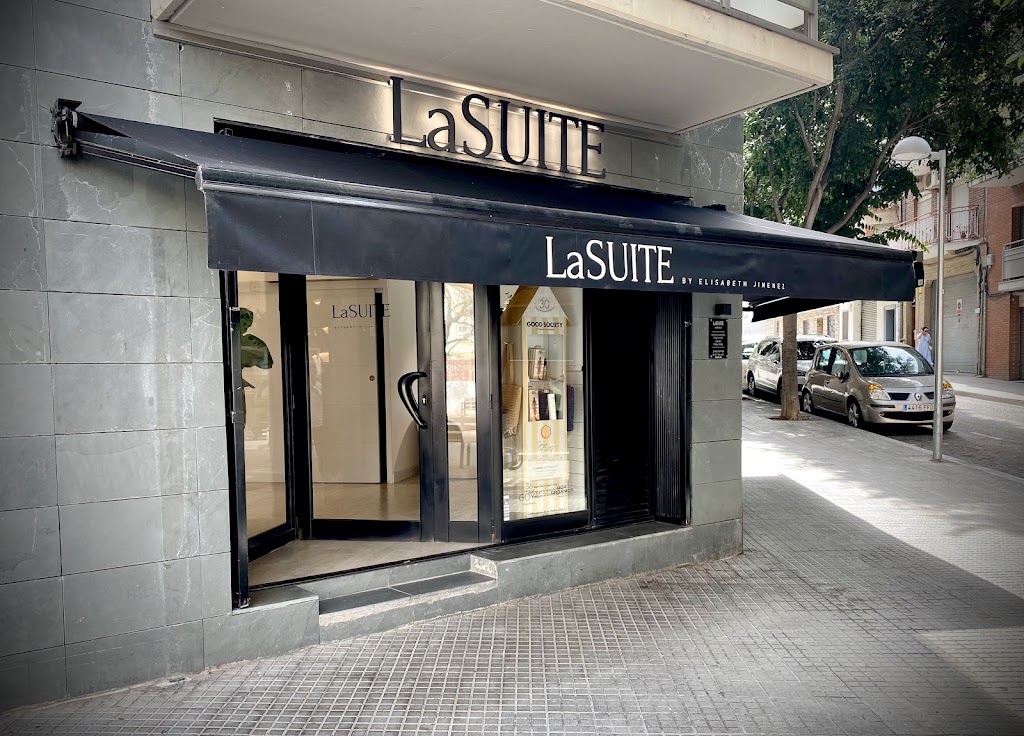 LaSuite by Elisabeth Jimenez — Exterior