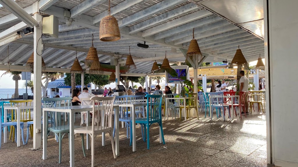 Rocas Blancas Restaurant — Ambiente