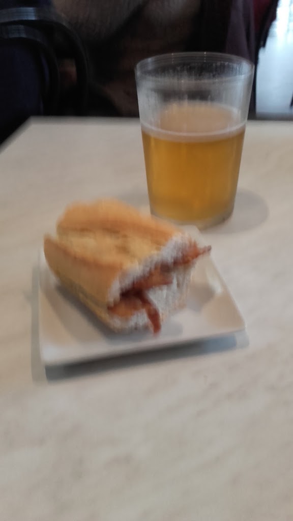 Bar Xanadu — Comida y bebida