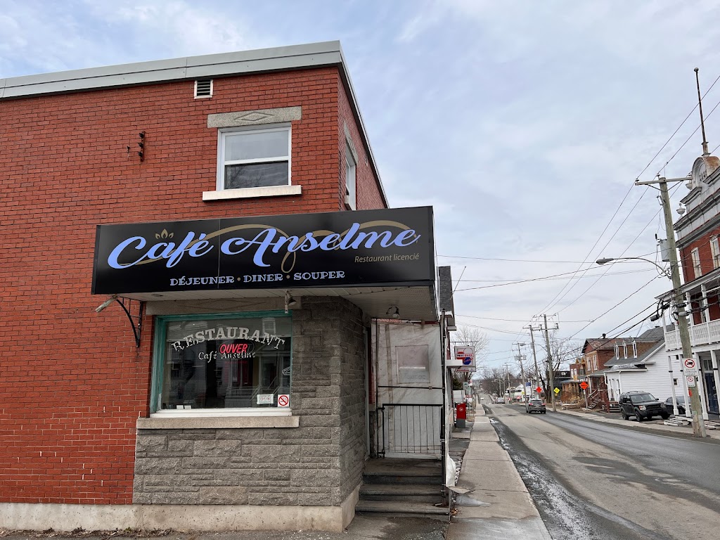 Restaurant Anselme in Victoriaville