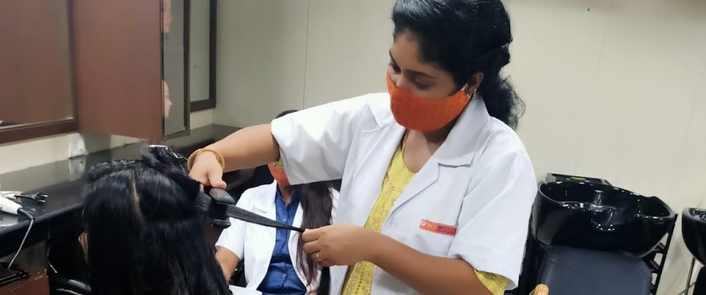 Latha S Beauty Hub Bridal Makeup Specialist Best Beauty Parlour In Zaheerabad