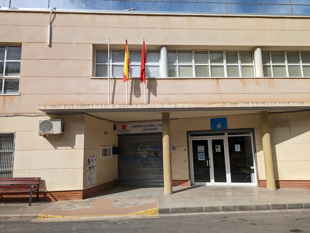Centro Cultural de Los Ramos — Del propietario