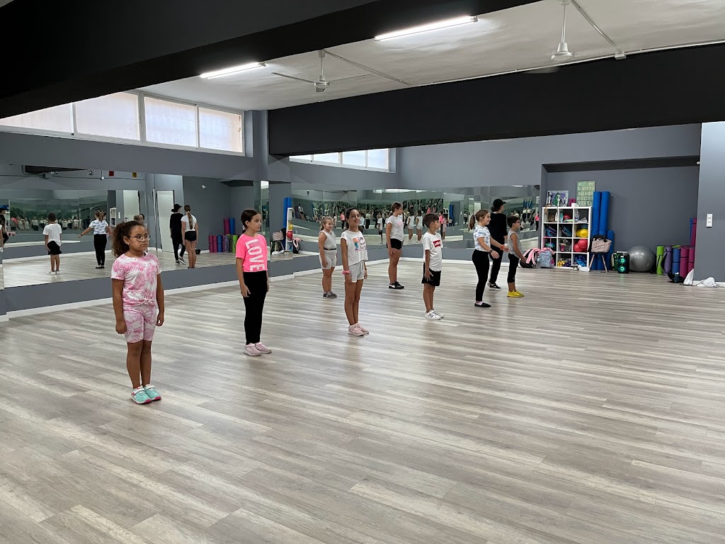 Rosas Escuela de Baile Alicante