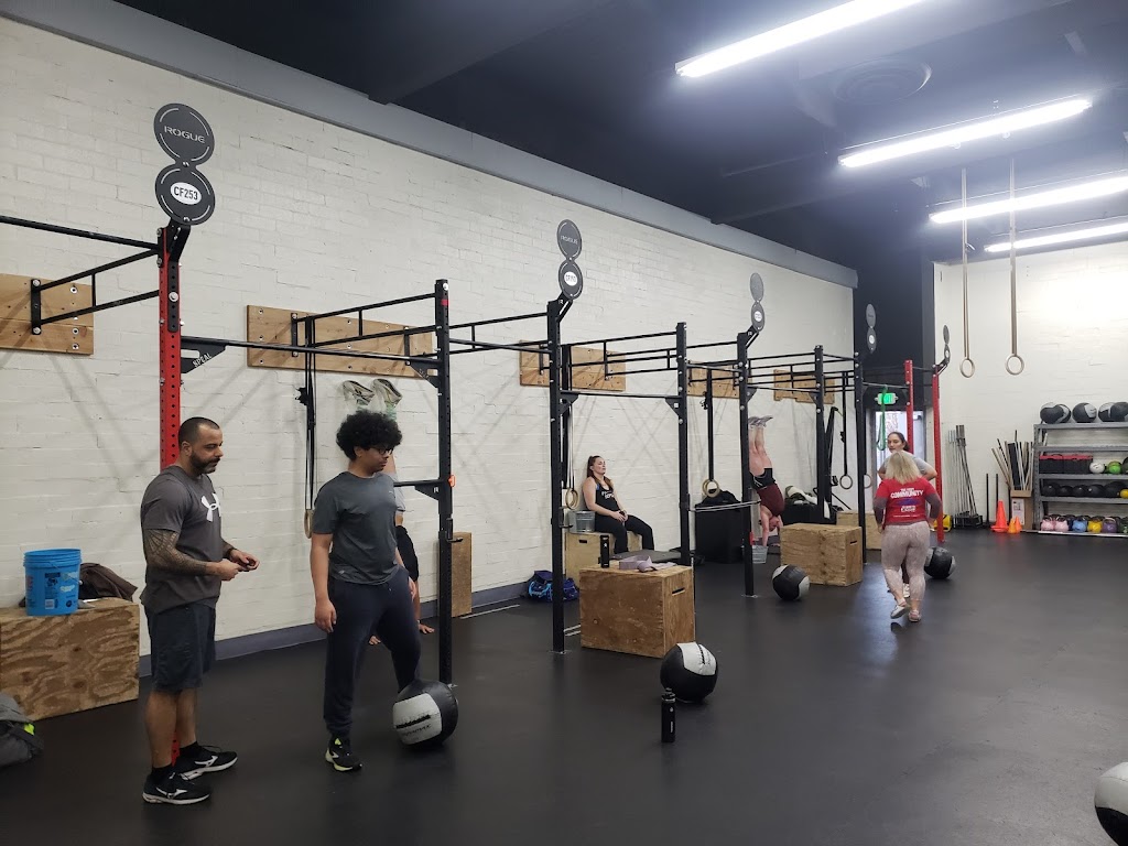  CrossFit 253/No Limits Fitness