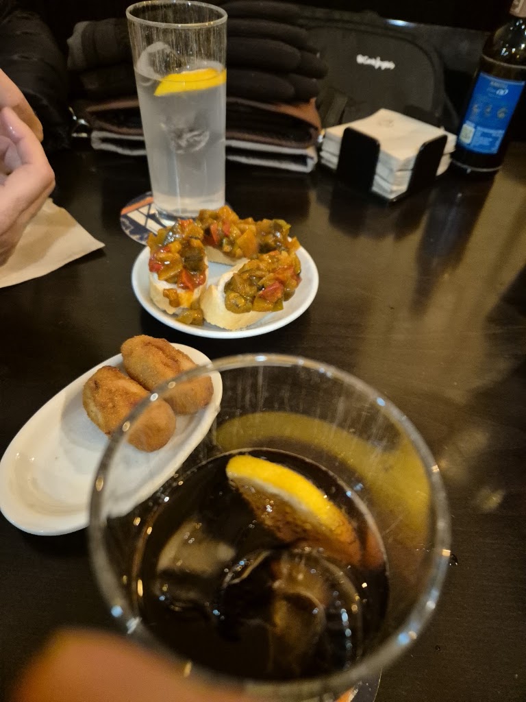 Cafe restaurante figueroa22 — Mas recientes