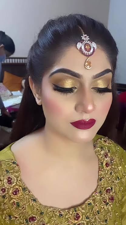 Neha Makeup Artist Mansa