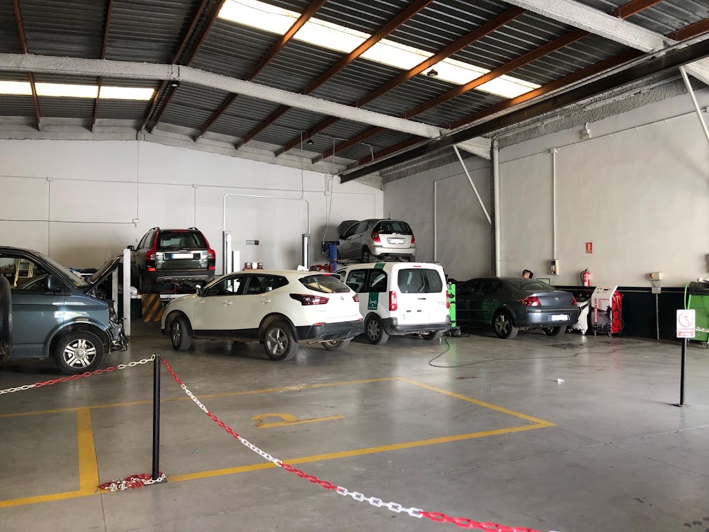 Bosch Car Service Talleres Lara y Rodriguez — Taller