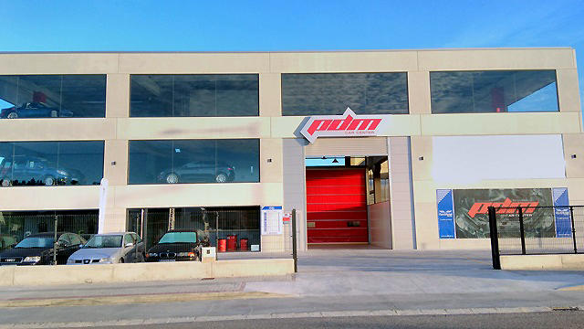 PDM CAR CENTER | Taller mecanico — Exterior