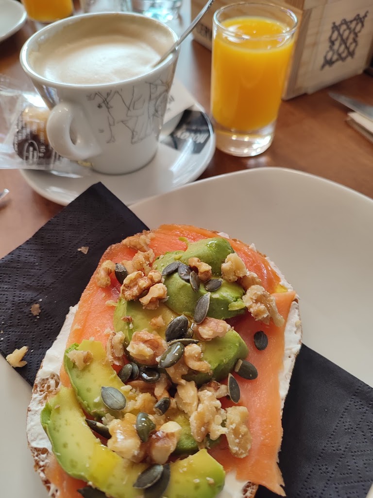 Corte y Jamon — Cafe