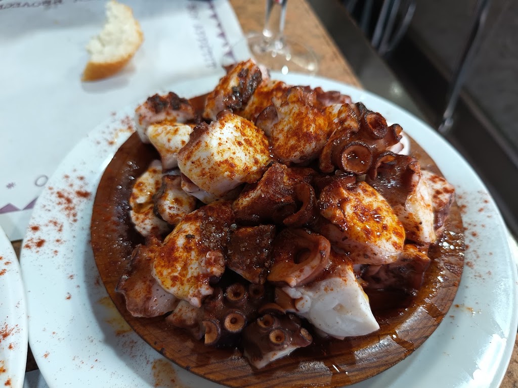 Rincon Gallego — Comida y bebida
