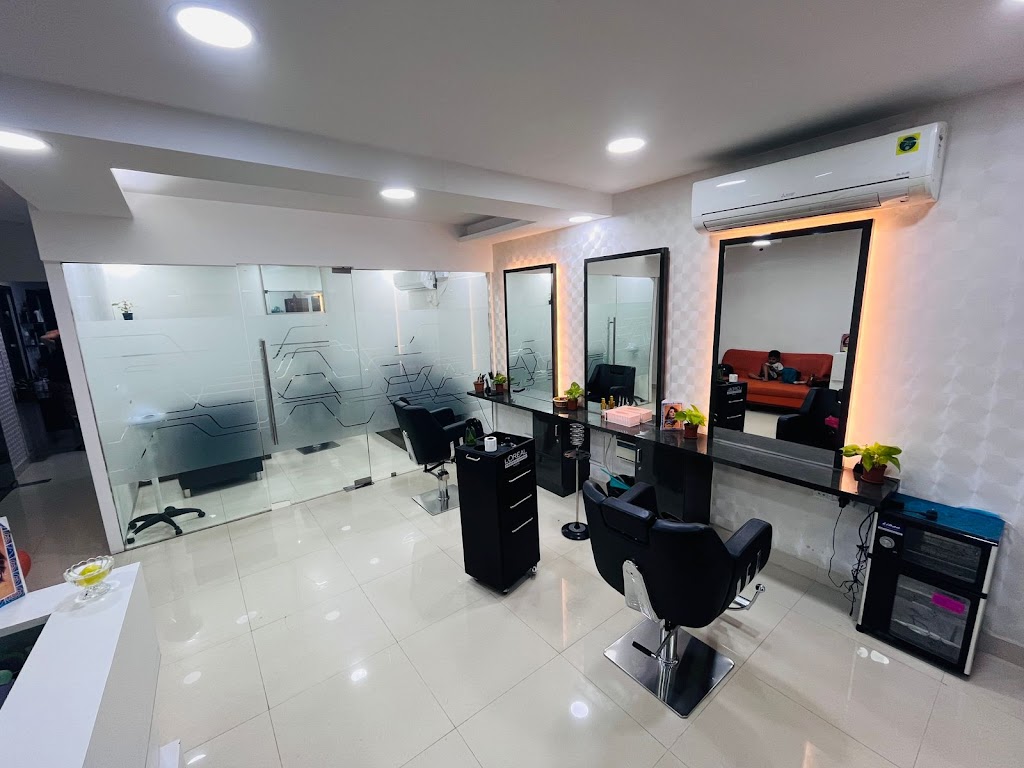 Misha Makeover Family Salon