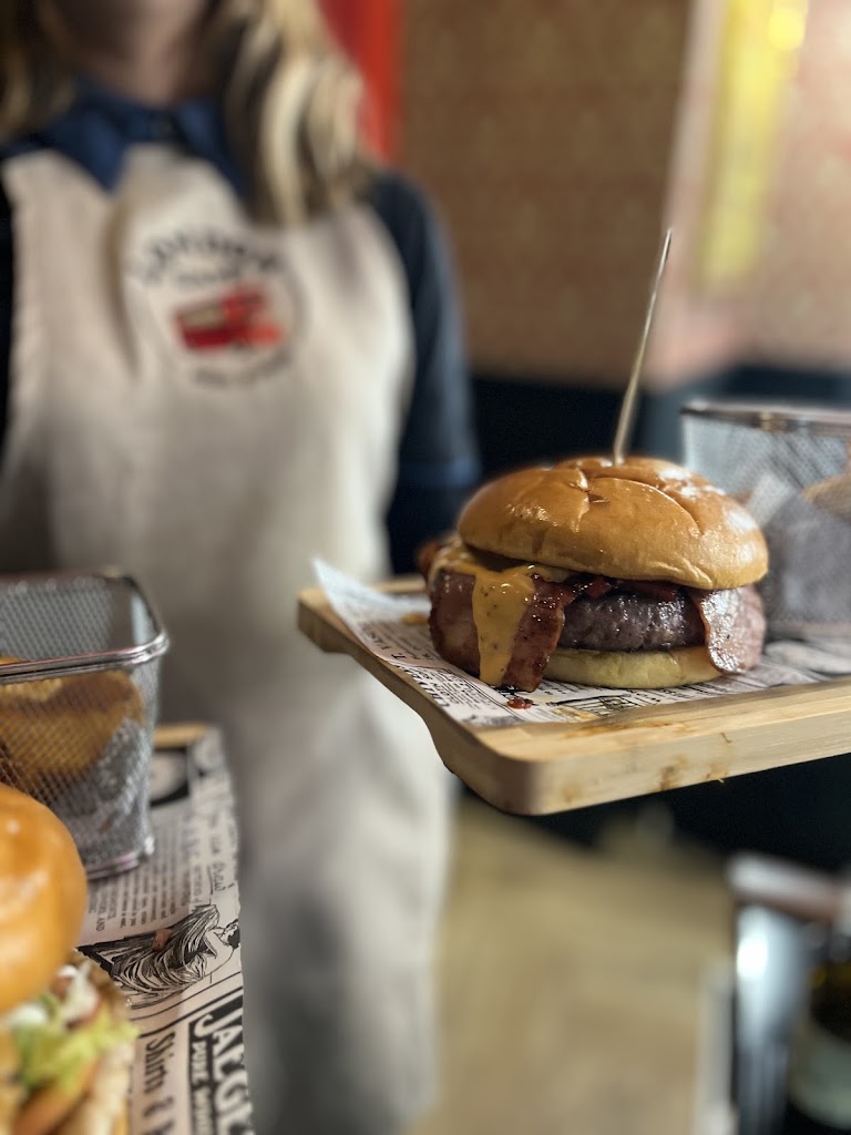 London Cafe Vitoria — Comida y bebida