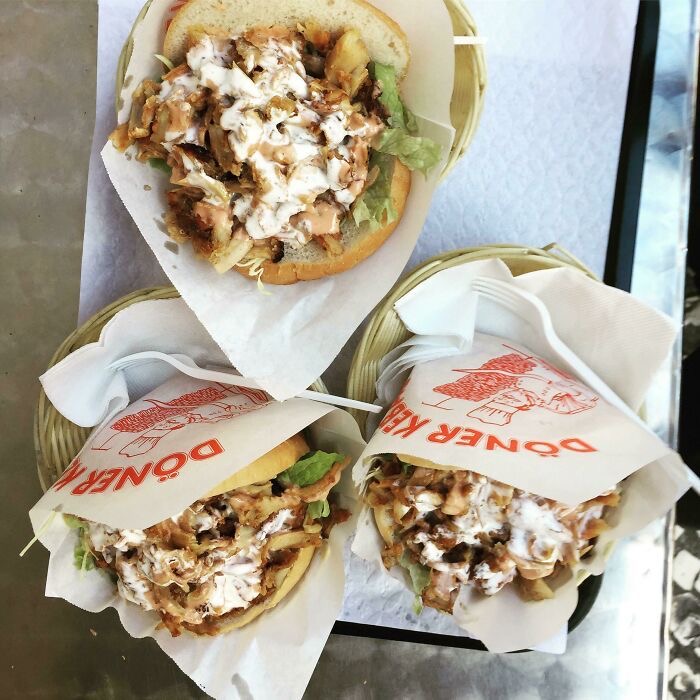 Kebab Rico Caravaca — Comida y bebida