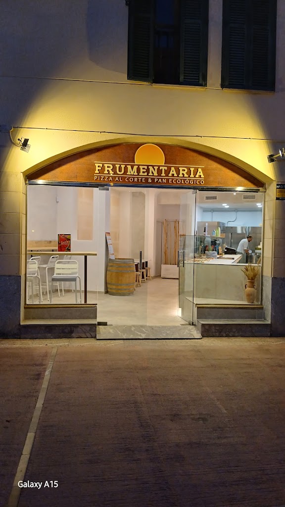 FRUMENTARIA